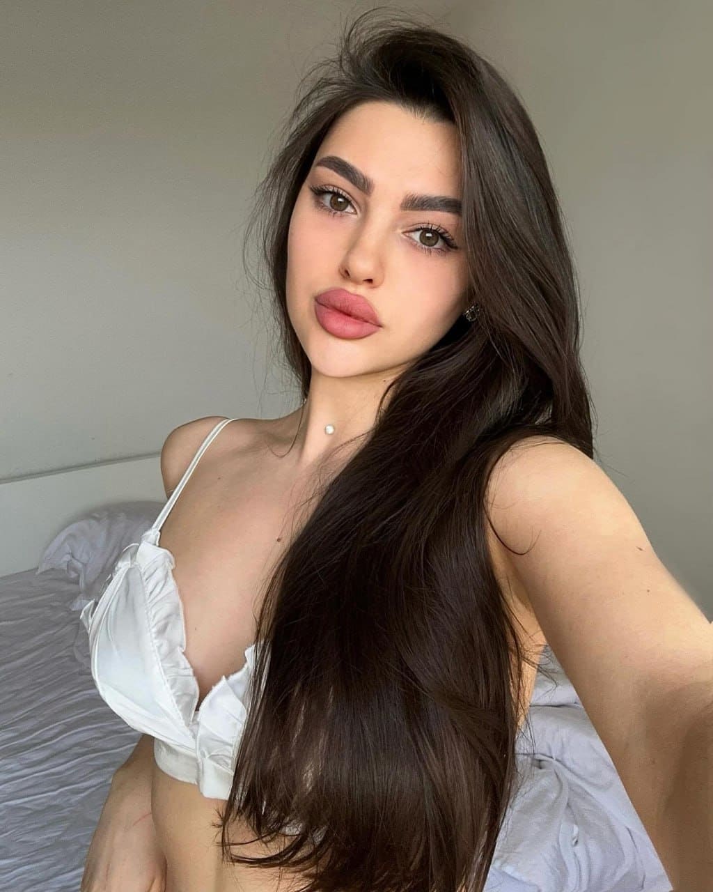 Amalia — photo 1