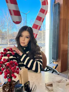 Aygerim escort in Hong Kong