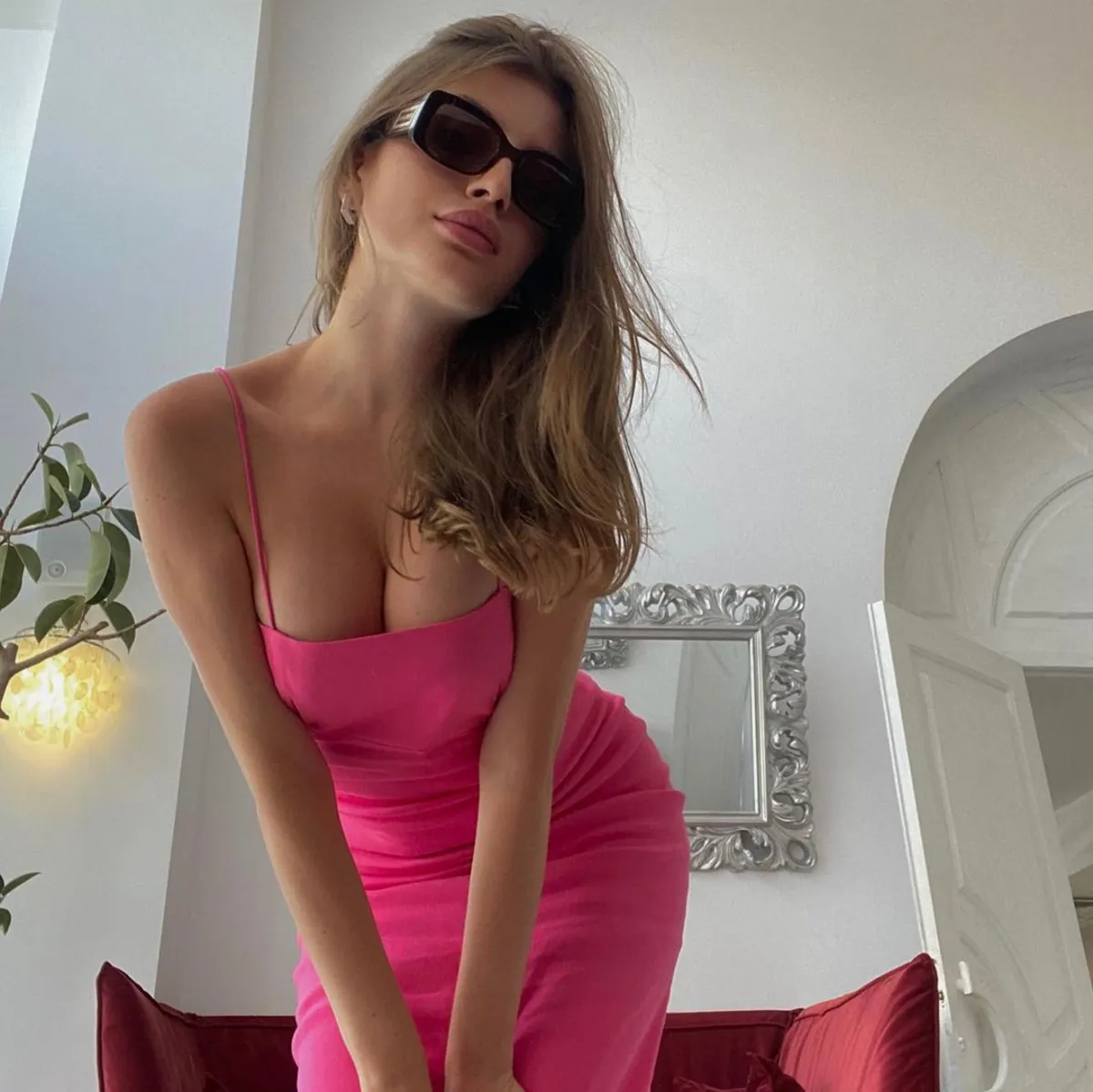 Caterina escort in Hong Kong