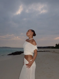 Daneliya escort in Hong Kong