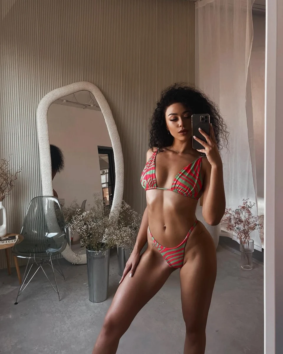 Darya escort in Hong Kong