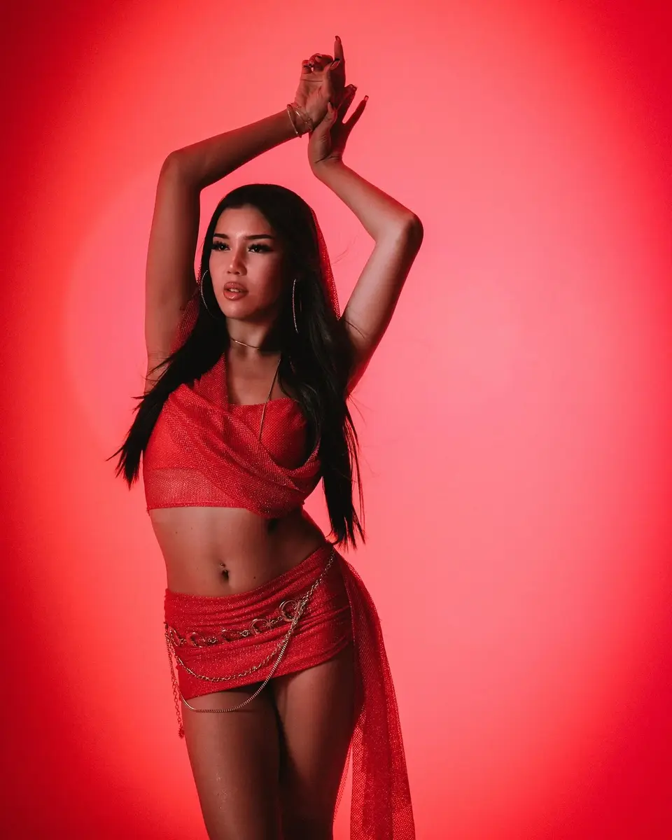 Gauhar escort in Hong Kong