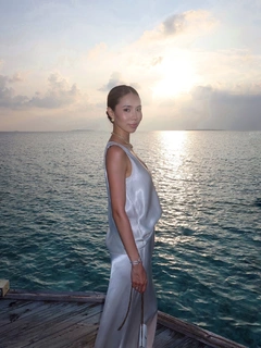 Gulnara escort in Hong Kong