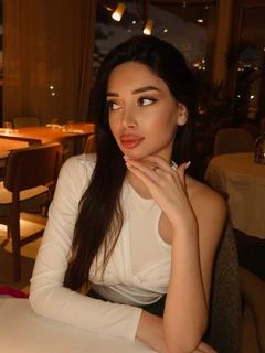 Gulzhibek escort in Hong Kong