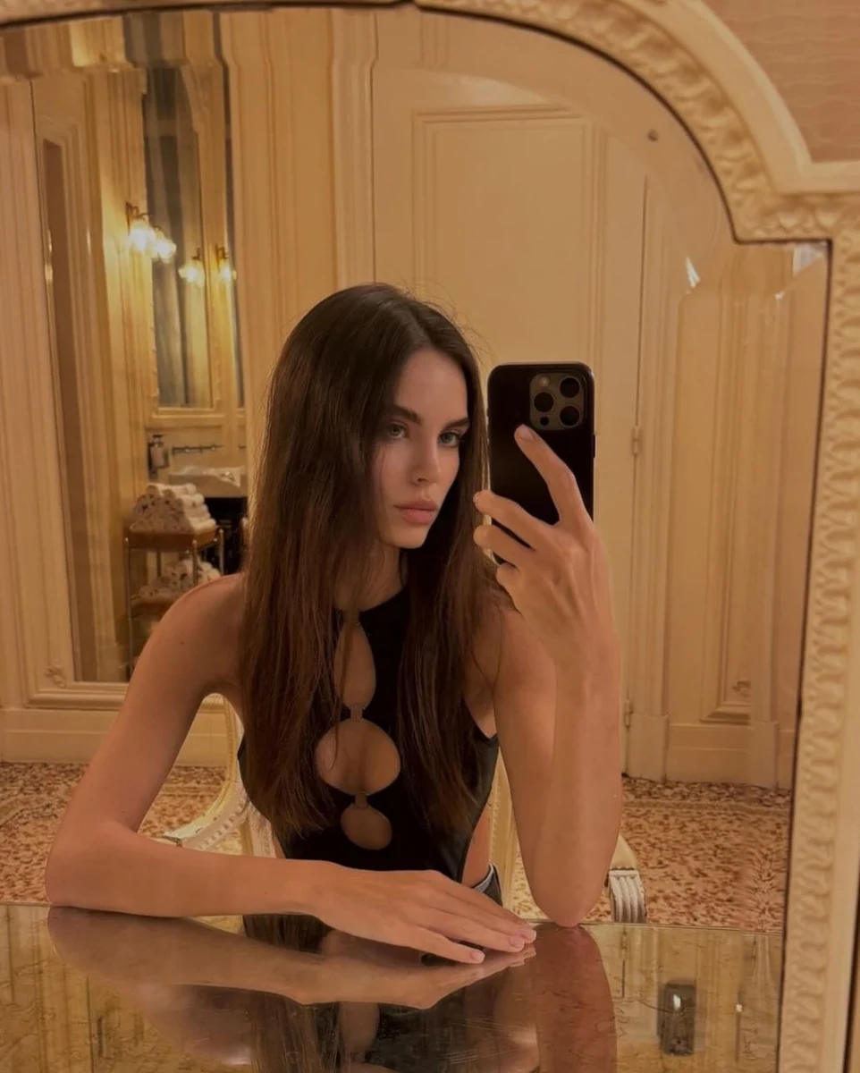 Mirabelle escort in Hong Kong
