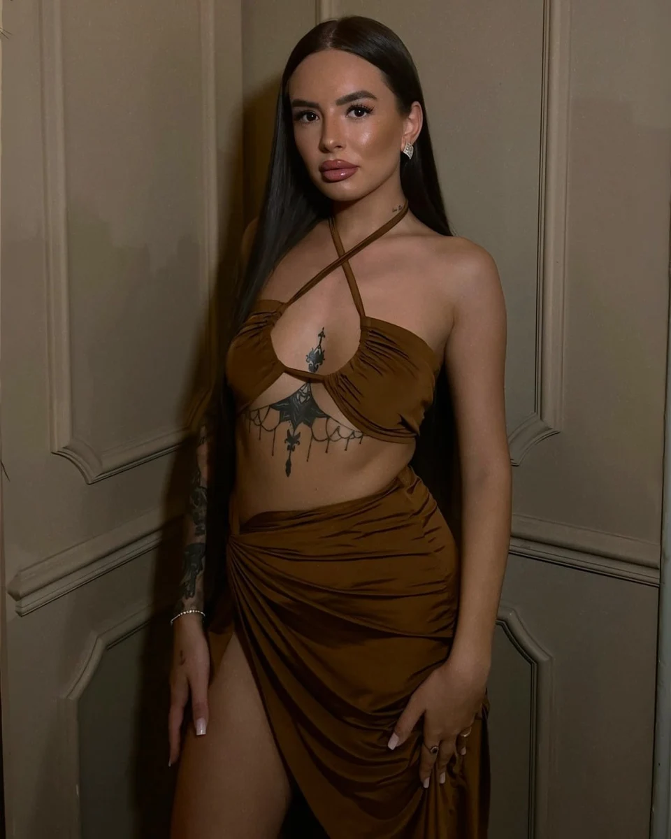 Sylvia escort in Hong Kong