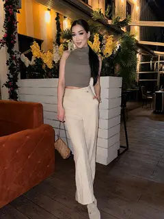 Zhanel escort in Hong Kong